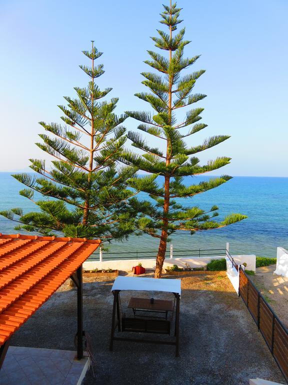 Frosso'S Sea Apartments Kokkini Hani エクステリア 写真